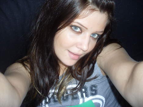 Laura de Toulouse cherche à rencontrer des hommes