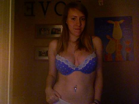 Lalie femme de 25 ans bien chaude cherche du sexe