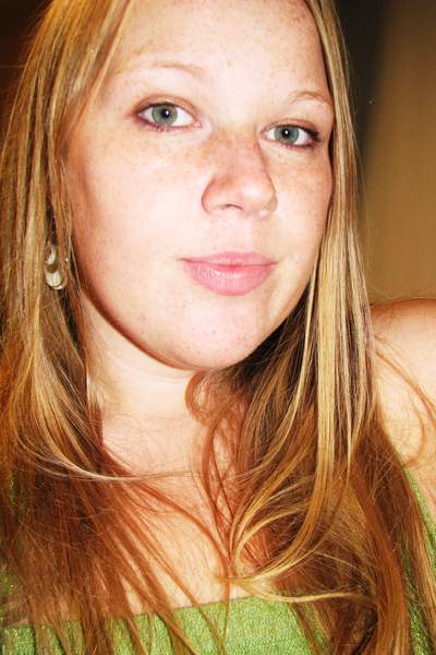 Femme sur Périgueux cherche un homme aimant le sexe pour un plan cul