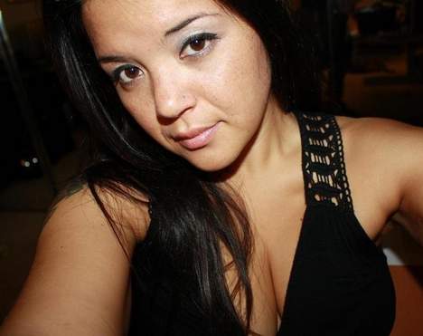 Femme 26 ans sur Paris cherche un homme pour s'amuser le soir