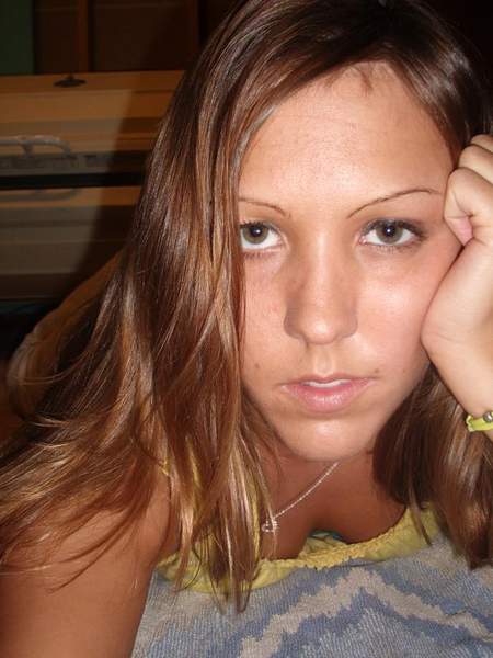 Linda jeune coquine sur Amiens