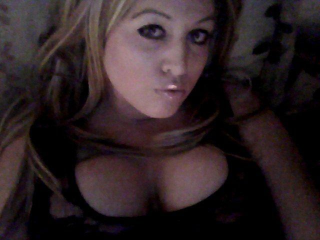 Grosse cochonne sur Avignon cherche plan q Grosse cochonne sur Avignon cherche plan q