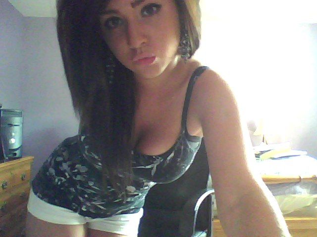 Belle nana de 23 cherche mec bien monté sur Perpignan Belle nana de 23 cherche mec bien monté sur Perpignan