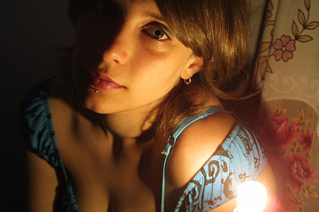 Femme sur Paris cherche homme aimant soumission, exhib, gadgets etc...