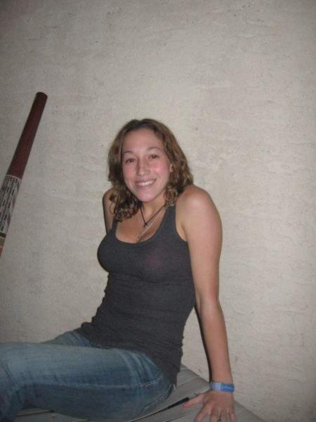 Fille de 24 ans Blois recherche un homme entre 40 et 50 ans tbm