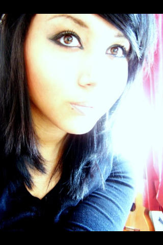 Estelle 22 ans coquine et folle de sexe, cherche plan cul sur Bordeaux ou proche
