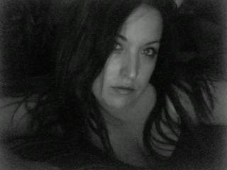 Sabrina Brunette de 27 ans sur Paris cherche un plan cul
