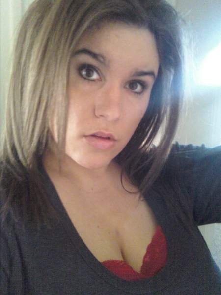 Fille sur Tours cherche un homme pour activité sexuelle intense