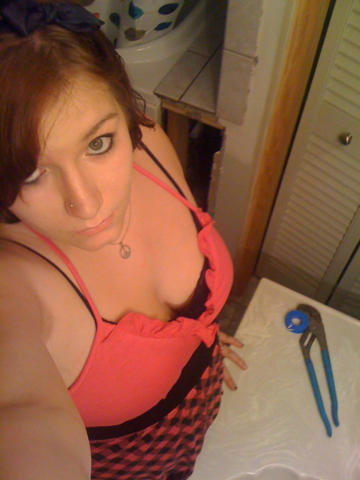 Marrion jeune minette de 23 ans sur Paris cherche un plan cul