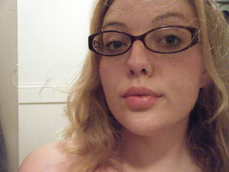 Femme cherche des moments sensuels avec un homme ou un jeune homme sur Calais