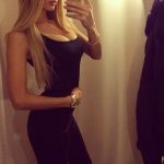 Carla belle blonde cherche une bonne queue