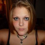 Jeune fille de 20 ans pres de Saint raphael cherche un plan cul